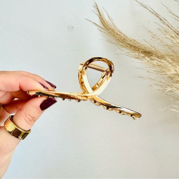 NEW ANTHROPOLOGIE Jumbo XL Crescent Moon Open Gold Metal Hair Claw Clip Set 2 - Picture 2 of 11